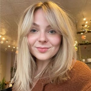 Meet your Posher, Anna